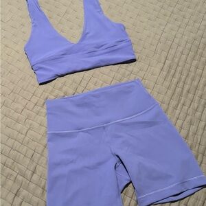 Lululemon set size 6